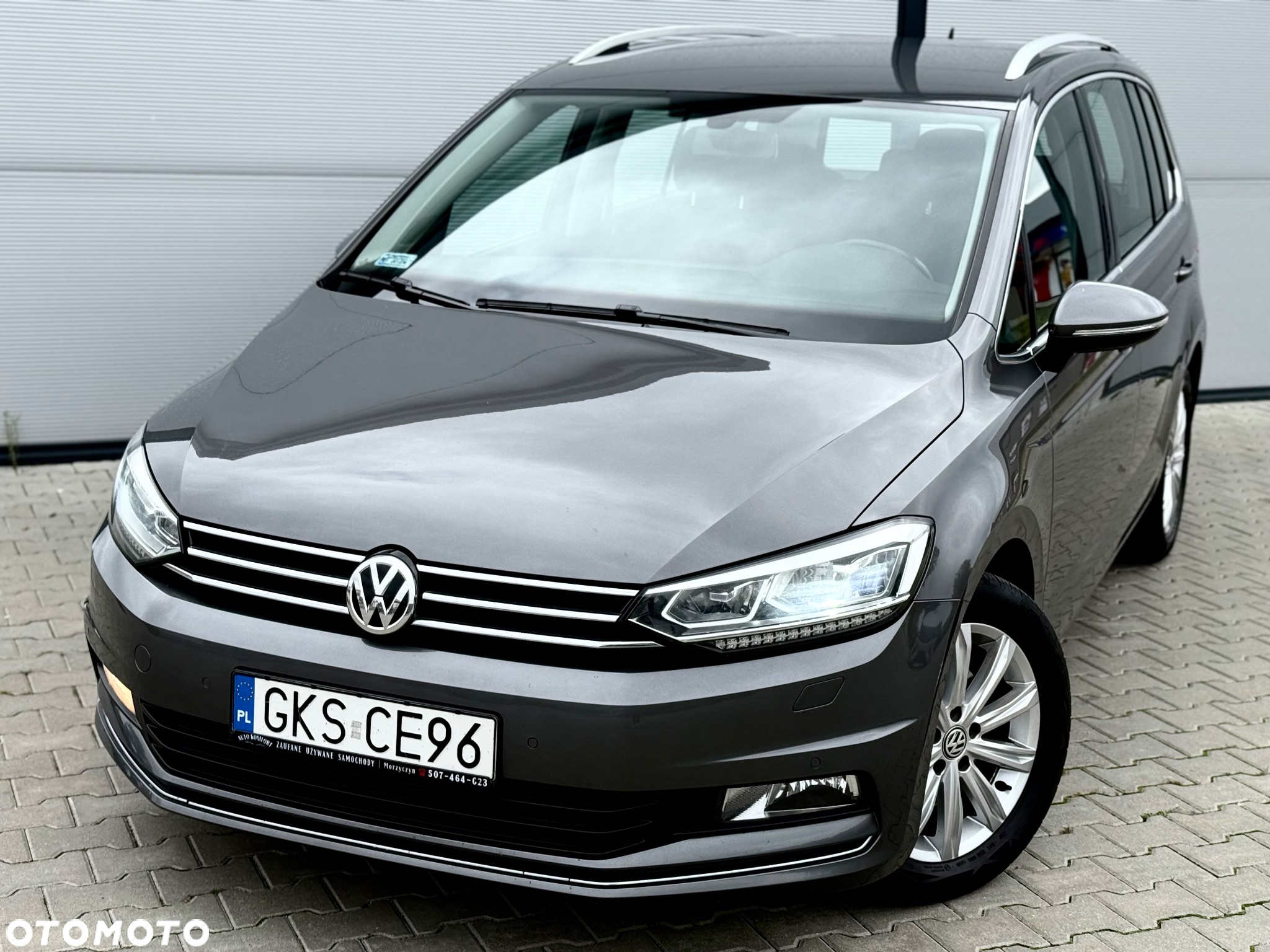 Volkswagen Touran 2.0 TDI SCR DSG Highline - 4