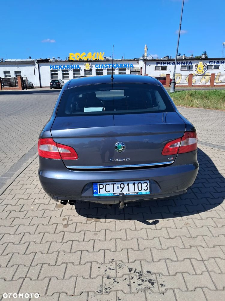 Skoda Superb 1.8 TSI Exclusive - 12