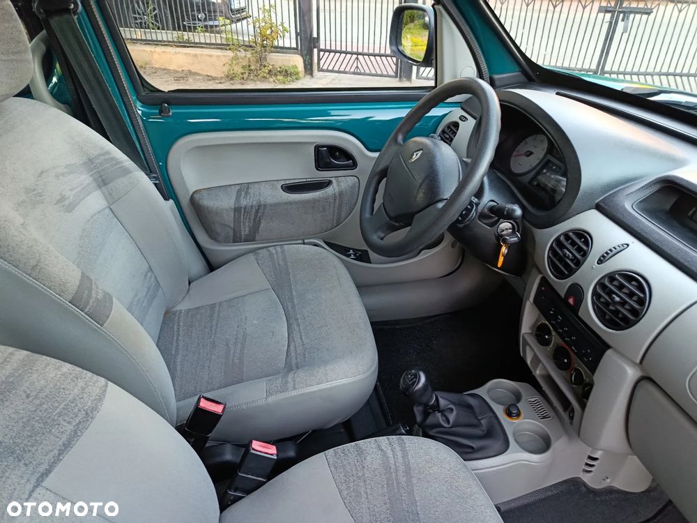 Renault Kangoo 1.6 16V Privilege - 20