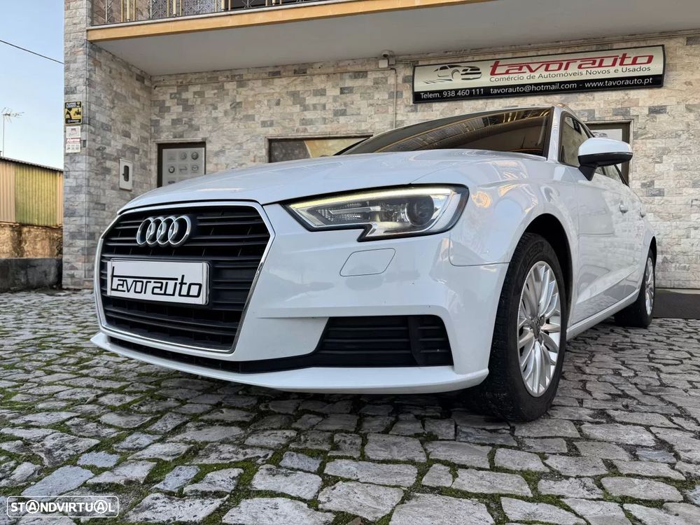 Audi A3 Sportback 1.6 TDI Design - 20