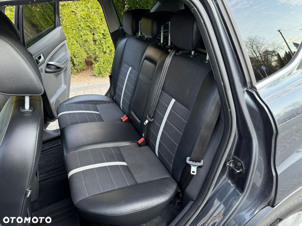Ford Kuga 2.0 TDCi 4WD Titanium - 14