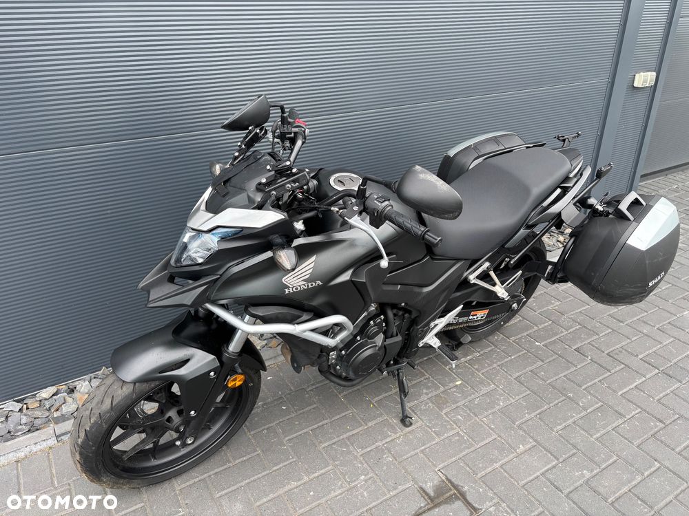 Honda CB - 1