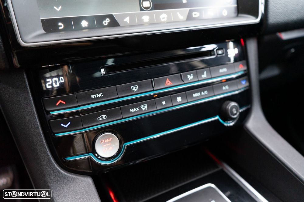 Jaguar F-Pace 20d Aut. R-Sport - 35