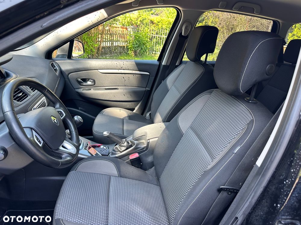 Renault Scenic - 13