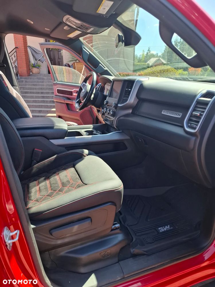 RAM 1500 5.7 Crew Cab Bighorn - 10