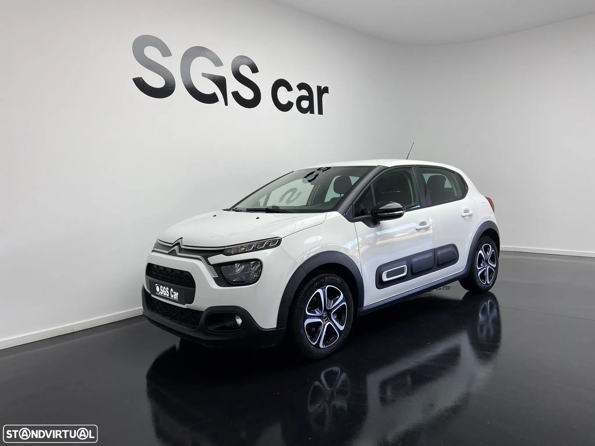 Citroën C3 1.2 PureTech Plus - 1