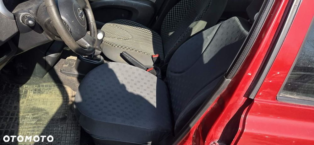 NISSAN MICRA K12 fotel prawy przód - 1