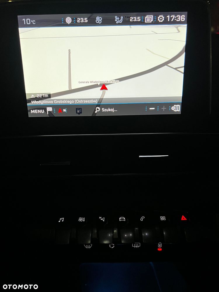 Peugeot 3008 1.2 PureTech GPF Allure S&S - 13