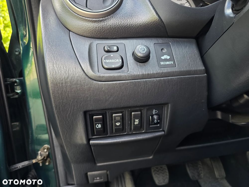Toyota RAV4 4x4 Executive - 16
