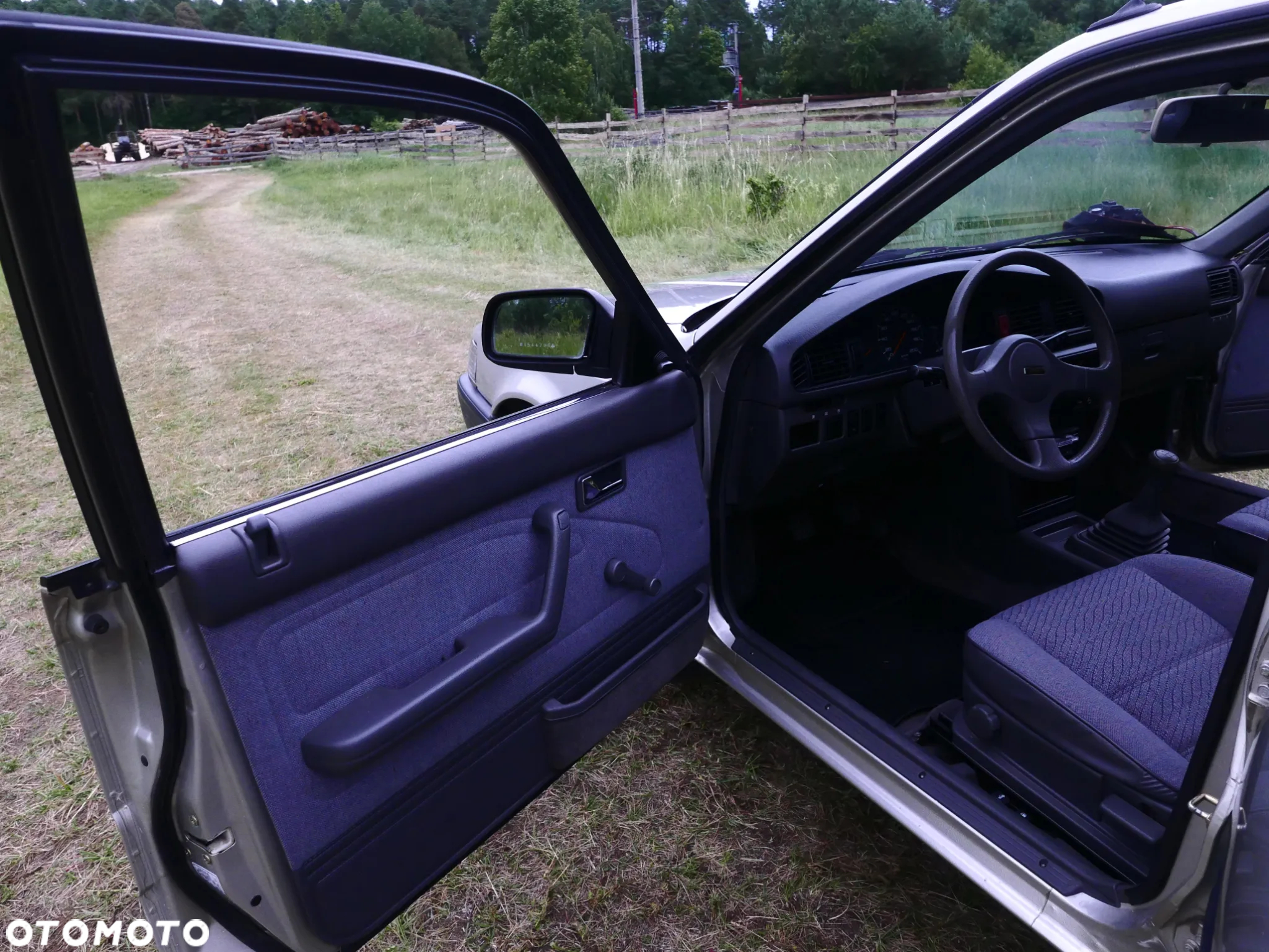 Mazda 626 2.0 D LX - 23