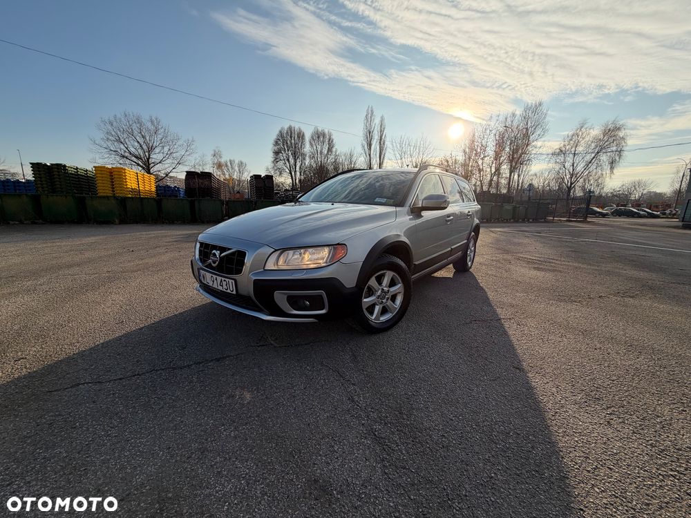 Volvo XC 70 3.2 AWD Momentum - 2