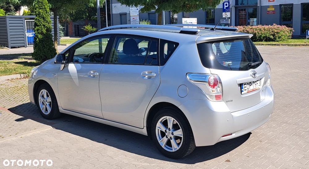 Toyota Verso 1.6 Sol EU5 - 7