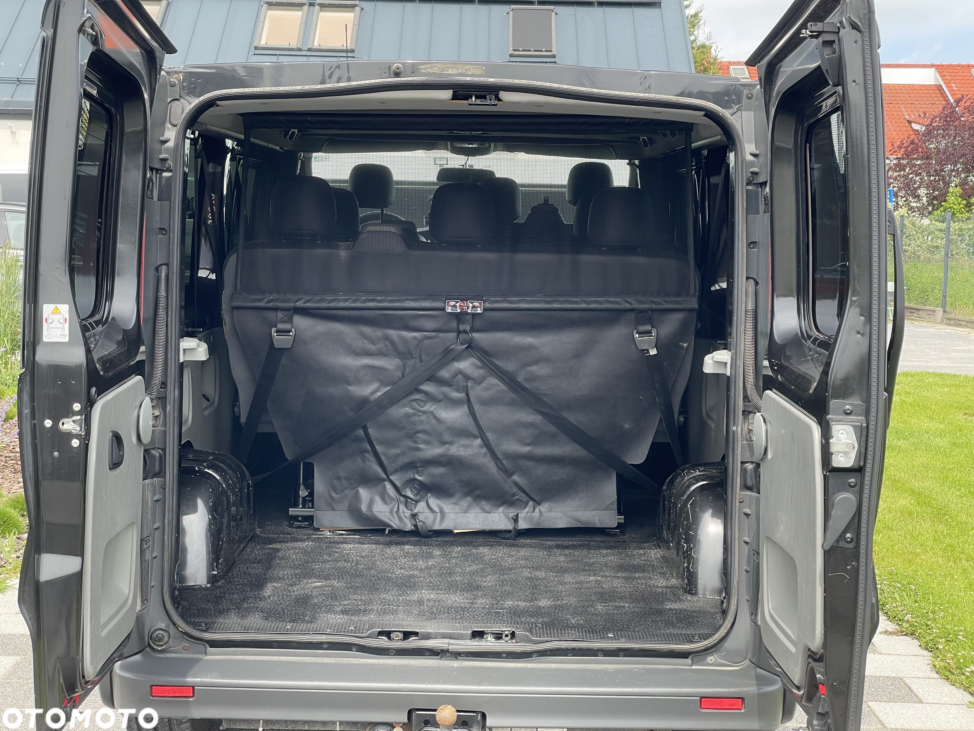 Renault Trafic - 18