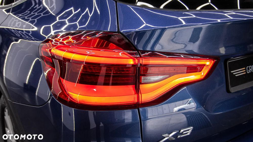 BMW X3 xDrive30e Luxury Line - 14