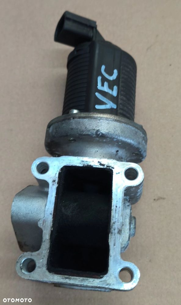 .Vectra C zawór egr 1,9CDTI 150KM Signum Zafira Astra Opel - 2