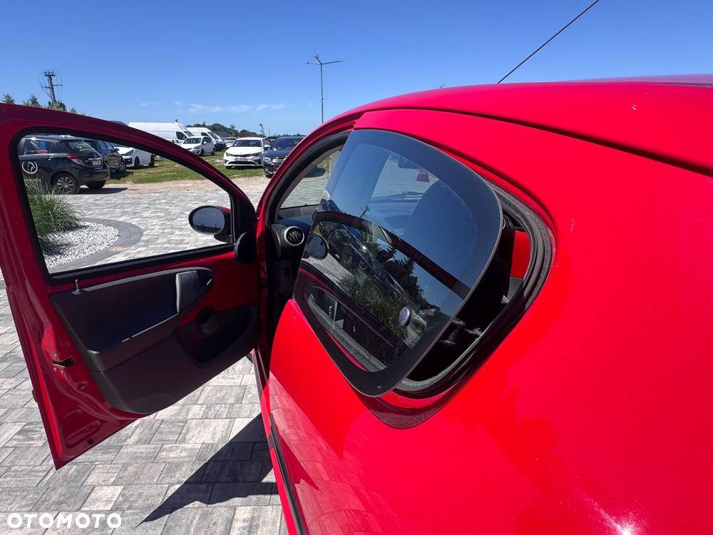 Peugeot 107 1.0 Happy - 18