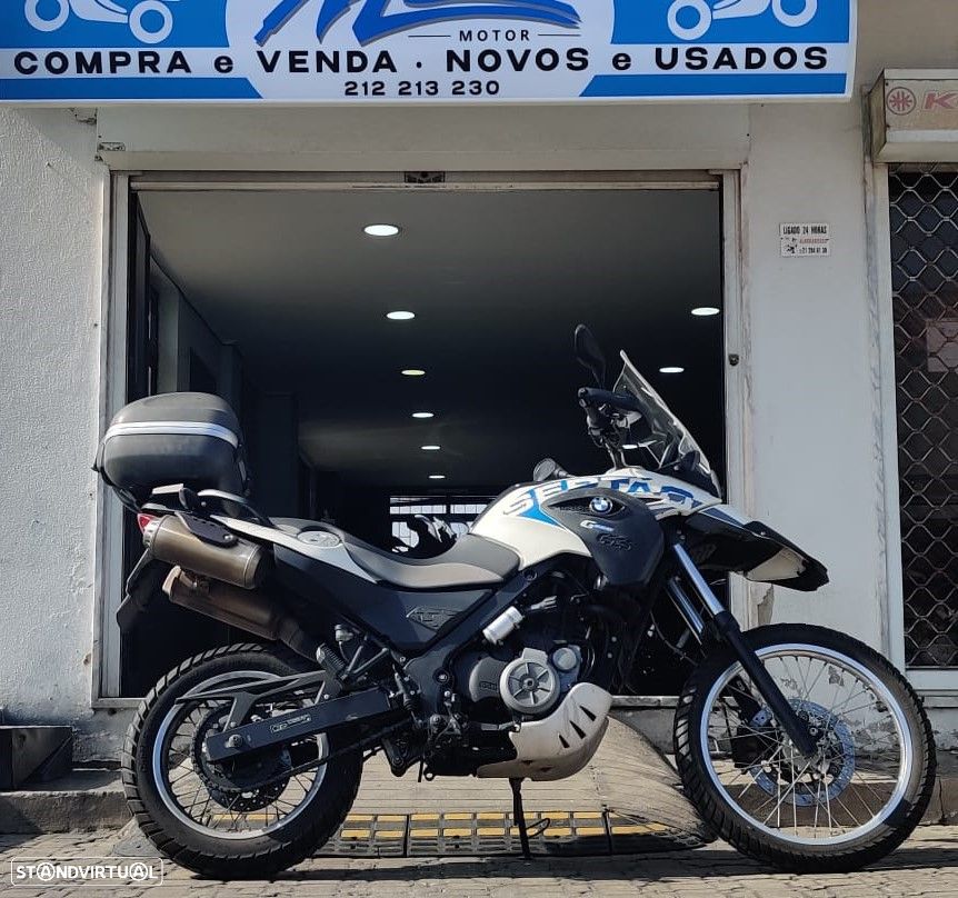 BMW F 650 GS Sertão (Carta A2) - 1