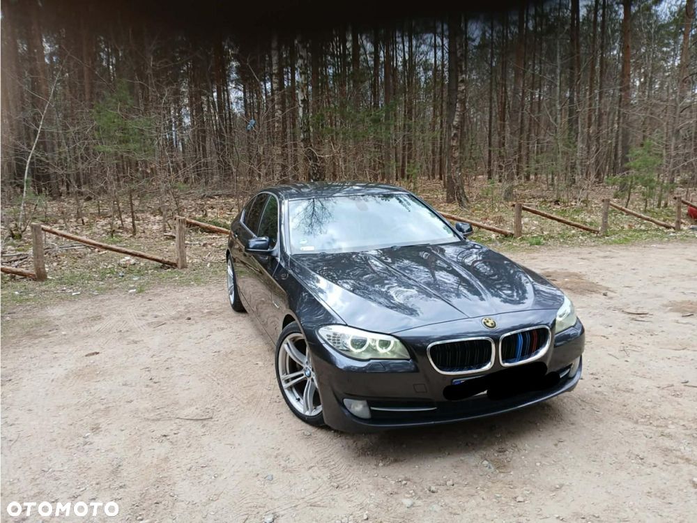 BMW Seria 5 520d - 3