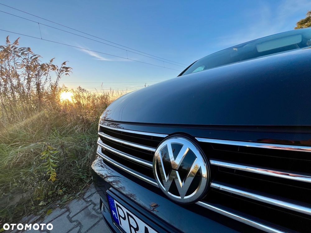 Volkswagen Passat Variant 1.5 TSI EVO Highline DSG - 1