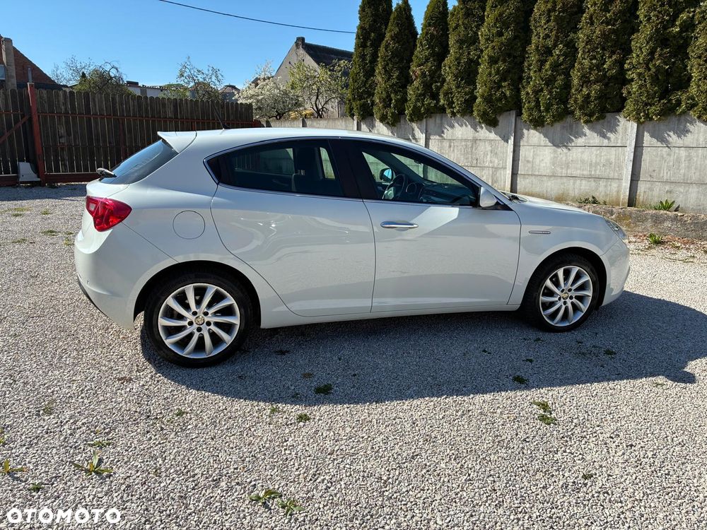 Alfa Romeo Giulietta 1.4 TB 16V - 9