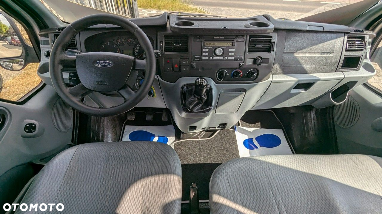 Ford Transit - 20