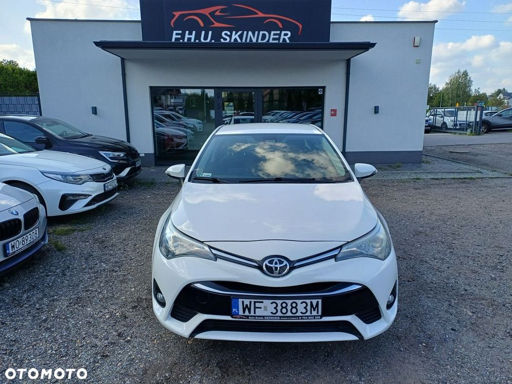 Toyota Avensis 1.8 Selection - 2