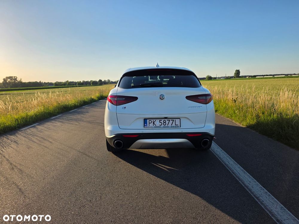 Alfa Romeo Stelvio 2.0 Turbo Super Q4 - 3