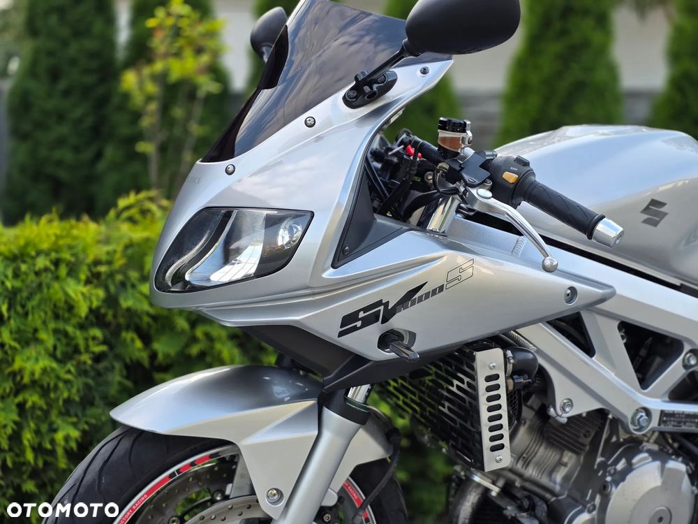 Suzuki SV - 24