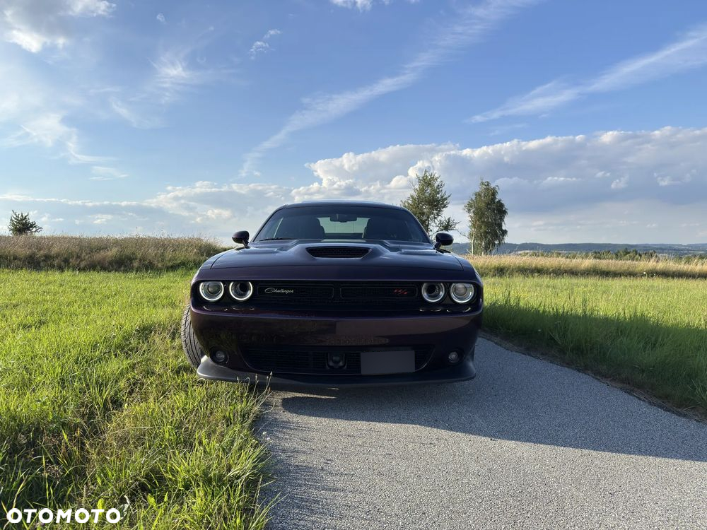 Dodge Challenger 6.4 Scat Pack - 8