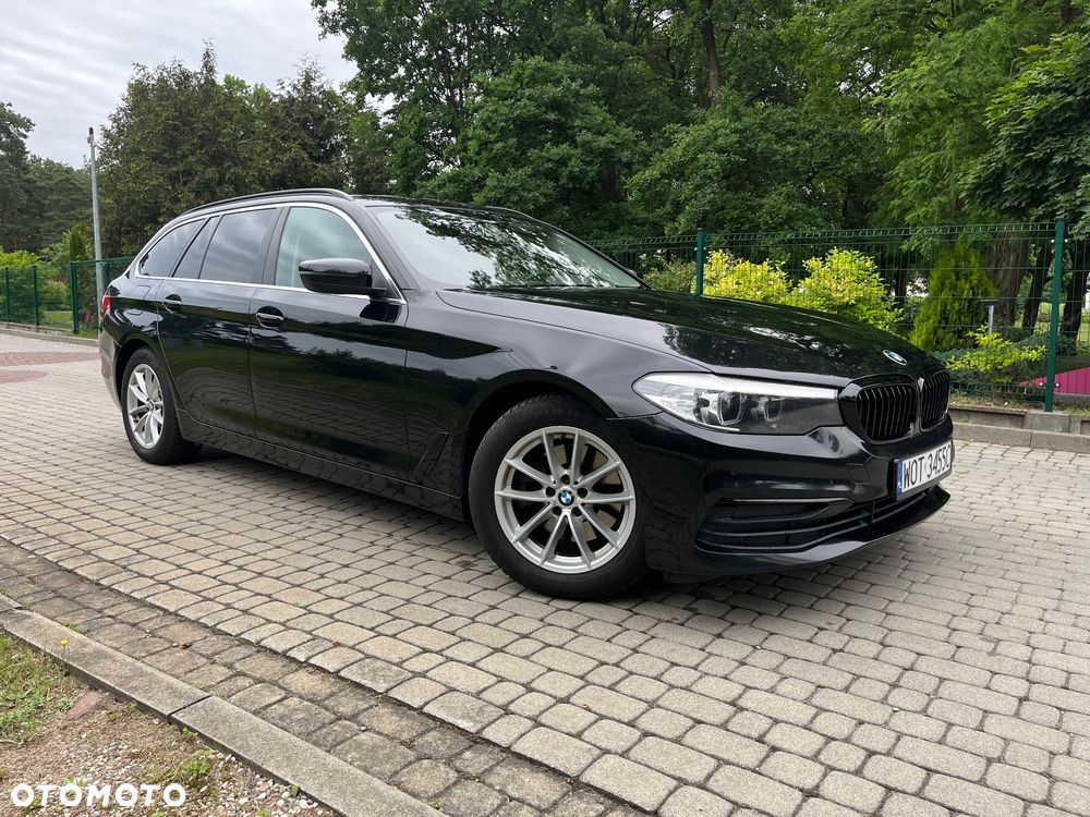 BMW Seria 5 518d - 3