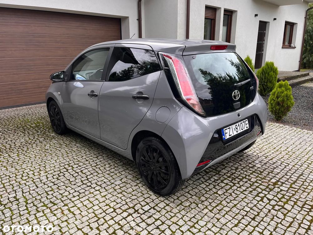 Toyota Aygo - 4