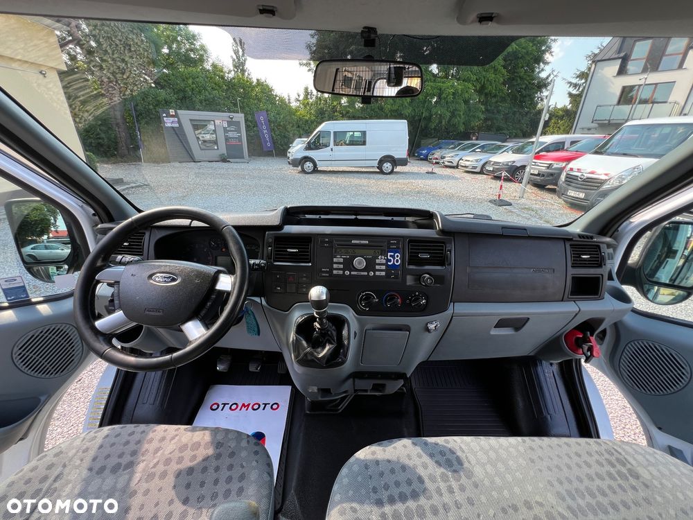 Ford Transit Furgon Brygadowy Doka 6 os. 4x4 AWD 2.4 TDCI 140KM Wyciągarka Webasto HAK - 13