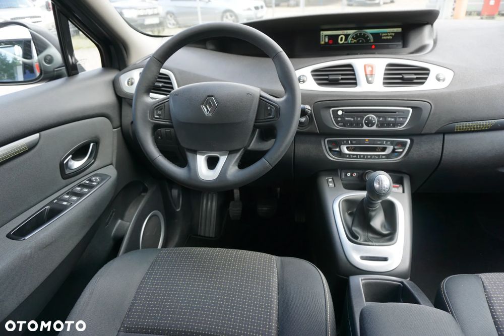 Renault Scenic 1.4 16V TCE Expression - 13