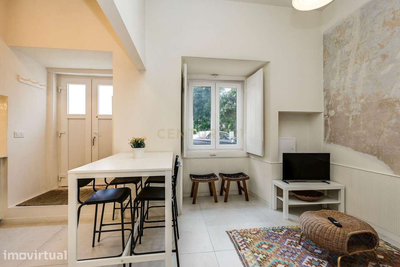 Charming Renovated One-Bedroom Apartment in the Heart of Lapa — Utilit - Grande imagem: 4/25