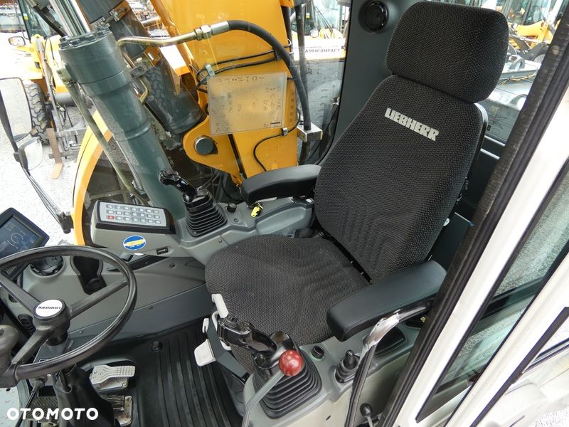 Liebherr A914 Compact / Super Stan / SPEEDER / Łapy + Pług / - 13