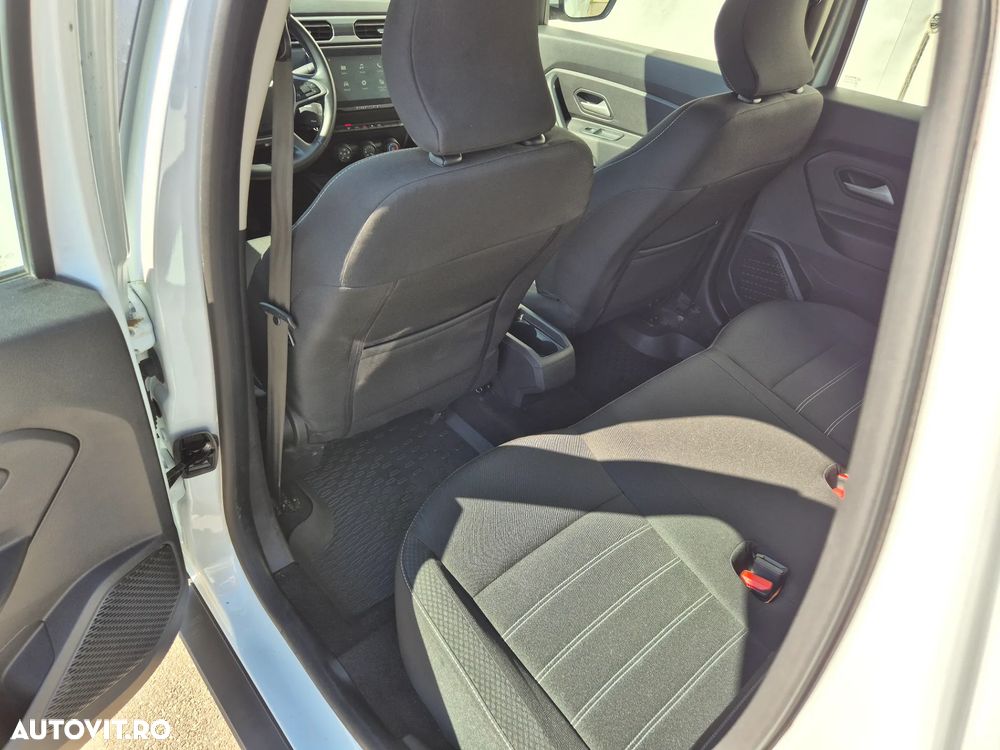 Dacia Duster TCe 150 EDC Expression - 11