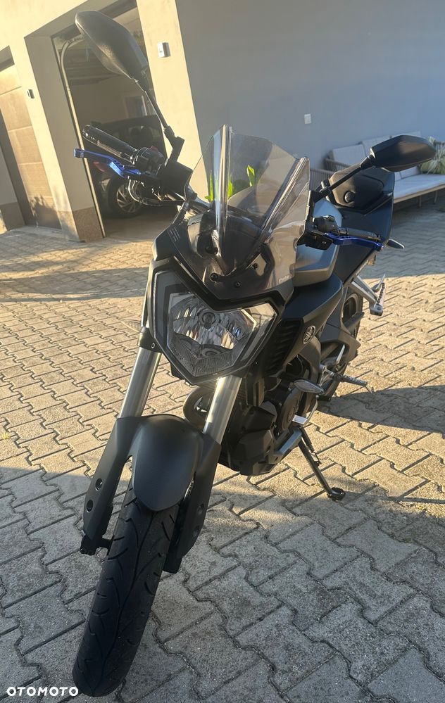 Yamaha MT - 9