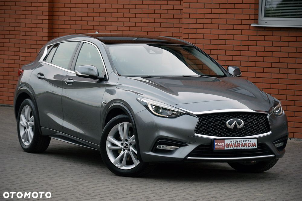 Infiniti Q30 2.2d DCT AWD City Black Edition - 19