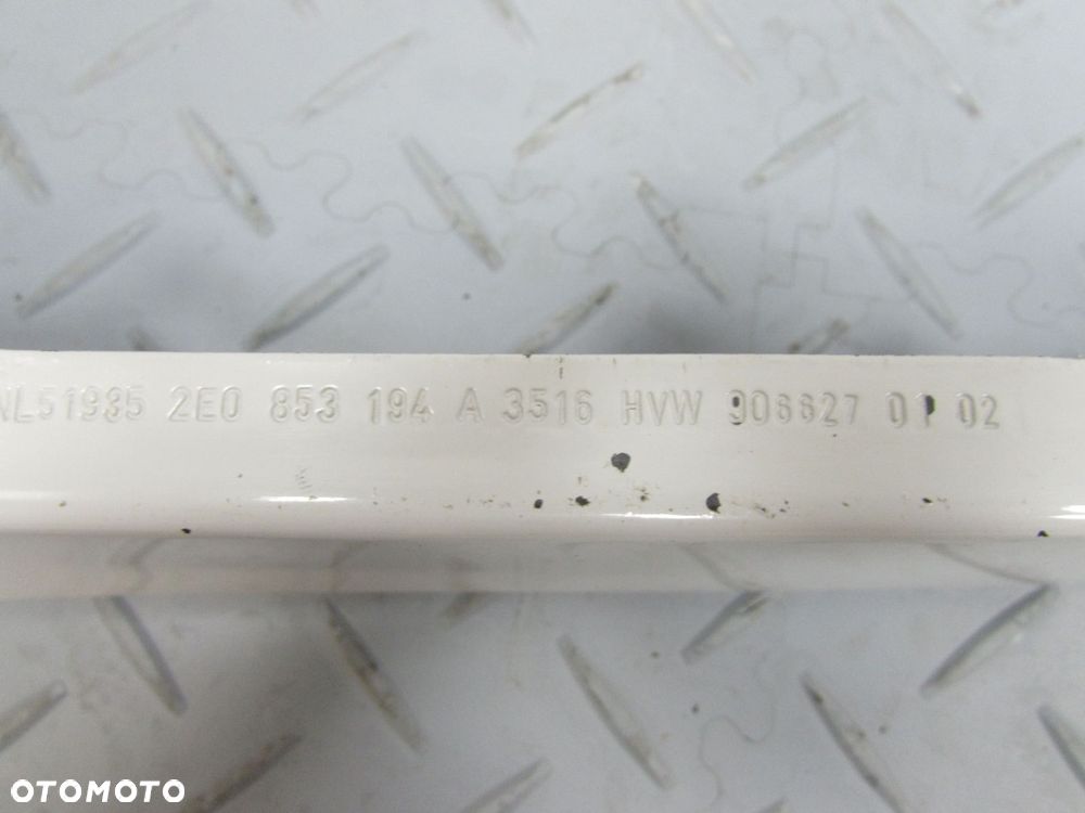 VW CRAFTER 06-17 LISTWA LAMPY ATRAPY 2E0853194 - 9