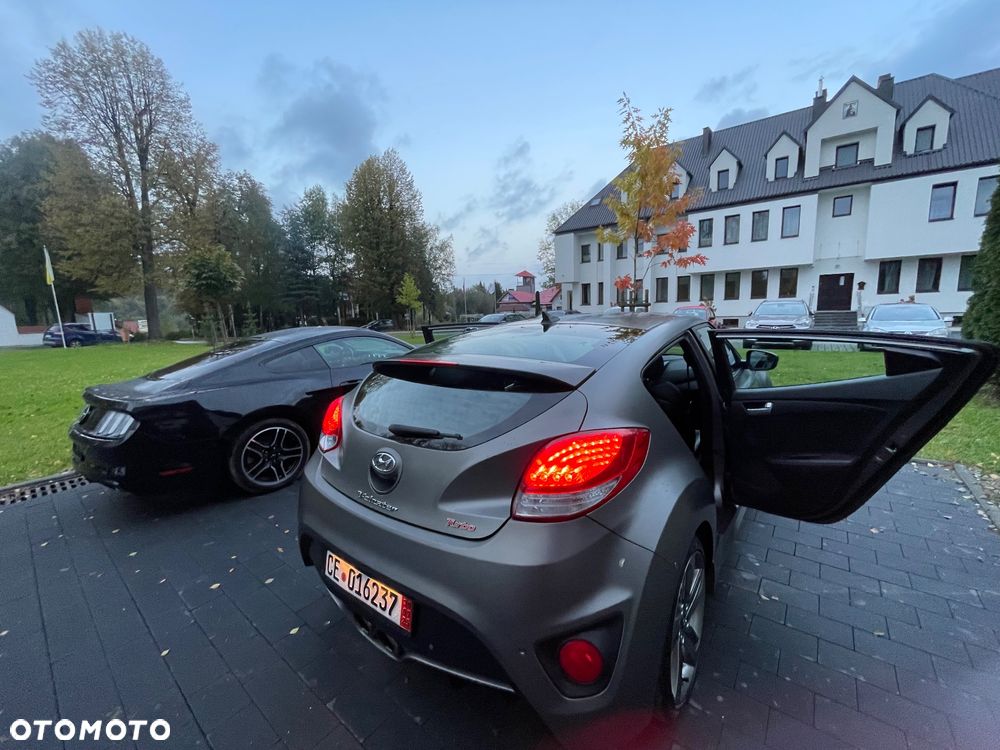 Hyundai Veloster 1.6 Turbo Premium - 10
