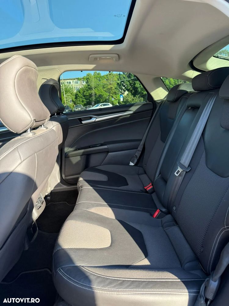 Ford Mondeo 2.0 TDCI PowerShift Titanium - 20
