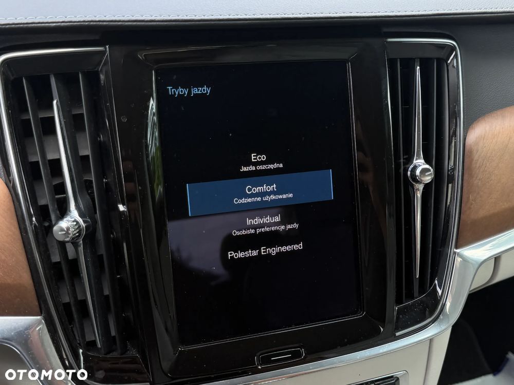 Volvo S90 D5 SCR AWD Inscription - 16
