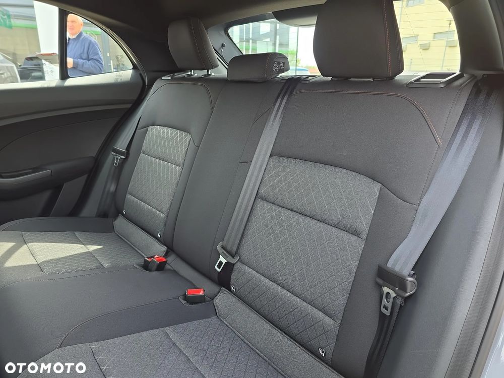 MG MG3 1.5 Excite - 16