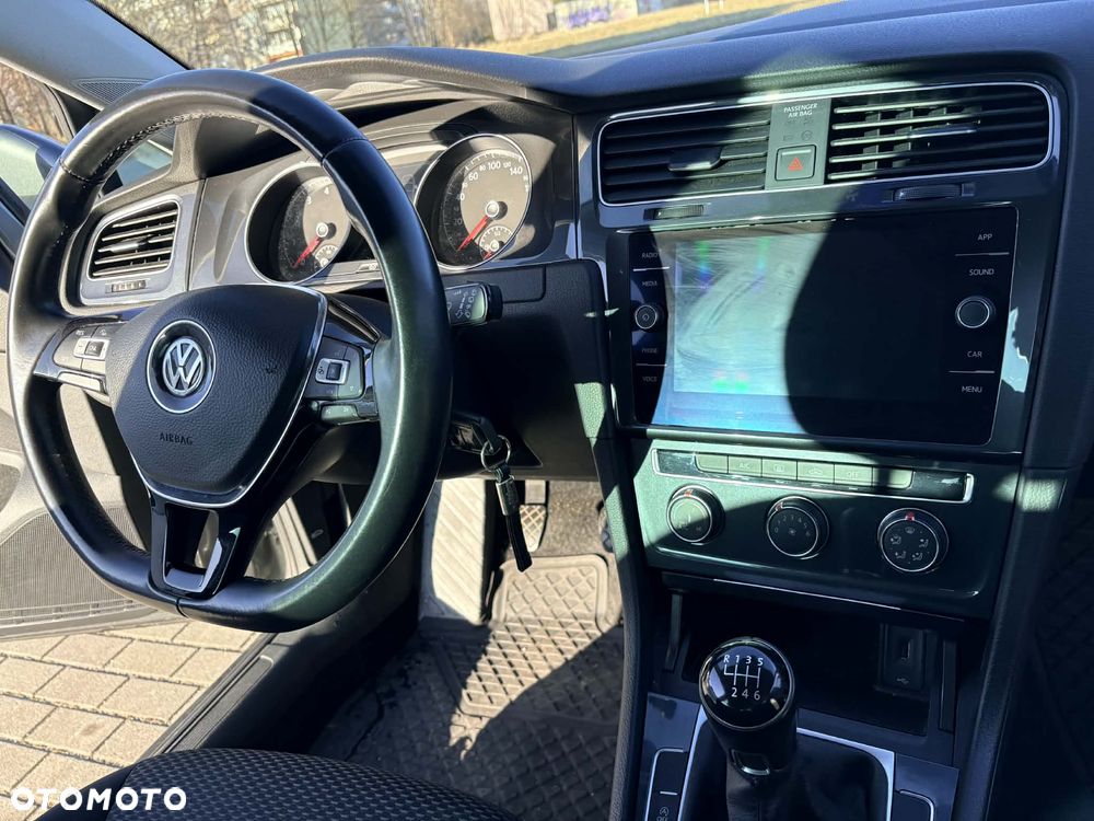 Volkswagen Golf Variant 1.0 TSI BMT Trendline - 8