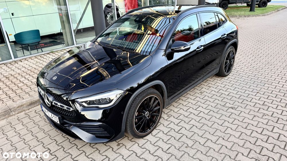 Mercedes-Benz GLA 200 d AMG Line - 35
