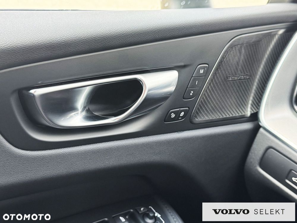 Volvo XC 60 - 37