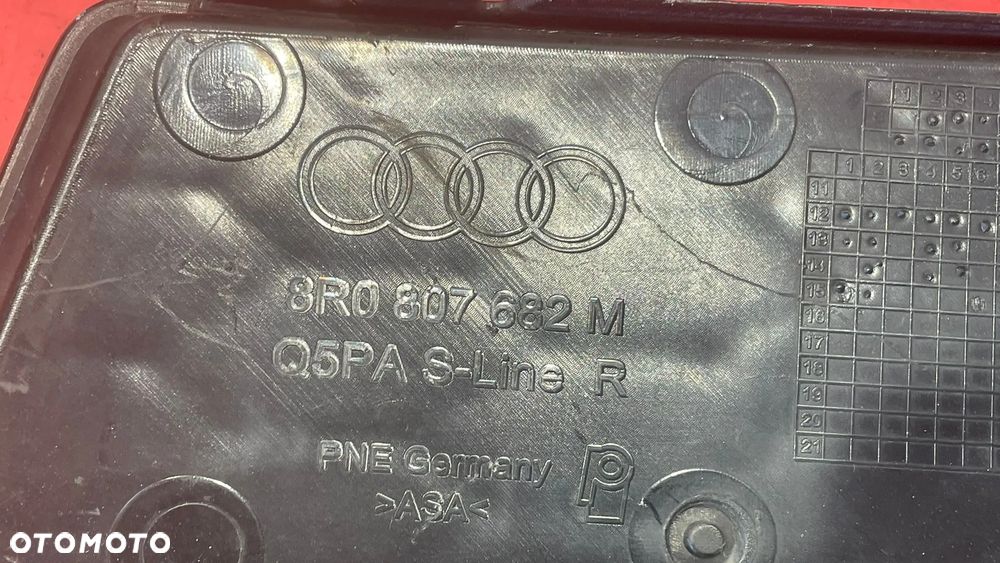 Kratka halogenu Przód strona prawa Audi Q5 8R0807682M - 4