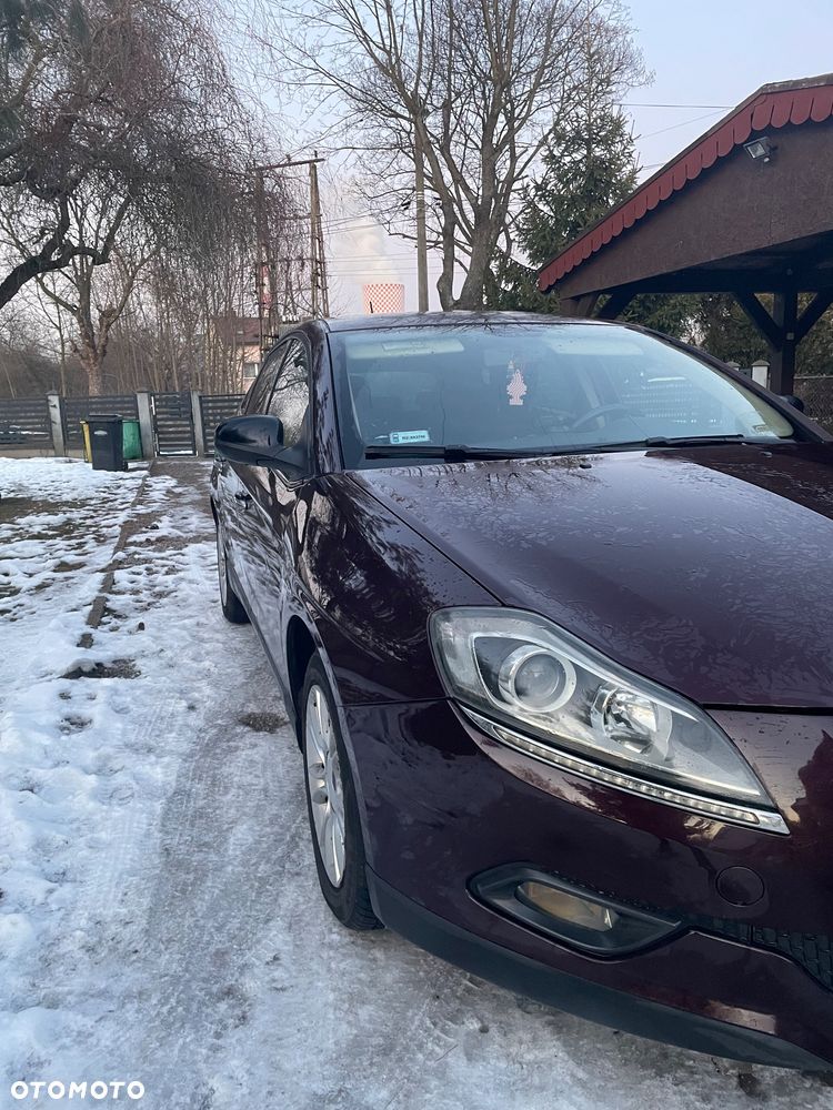 Lancia Delta 1.6 MJ Platino - 3