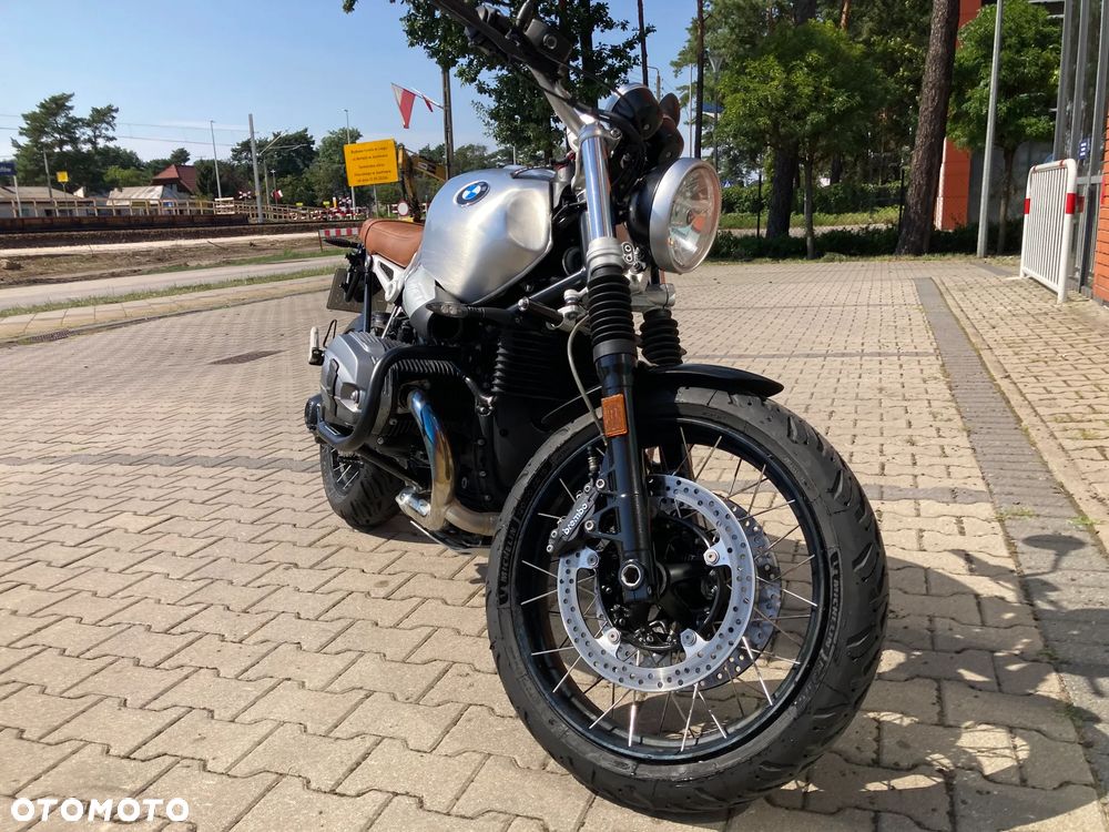 BMW R - 7
