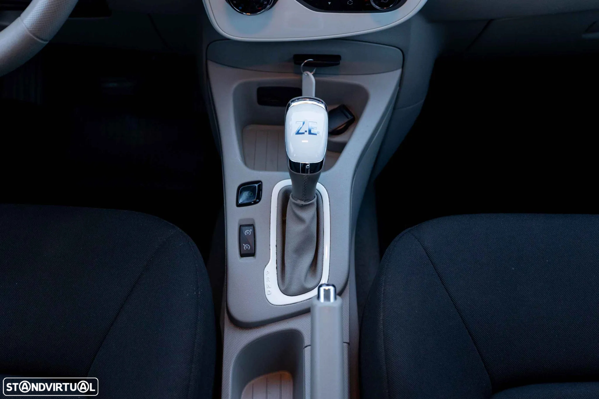 Renault Zoe (c/ Bateria) Life 40 Q90 - 33